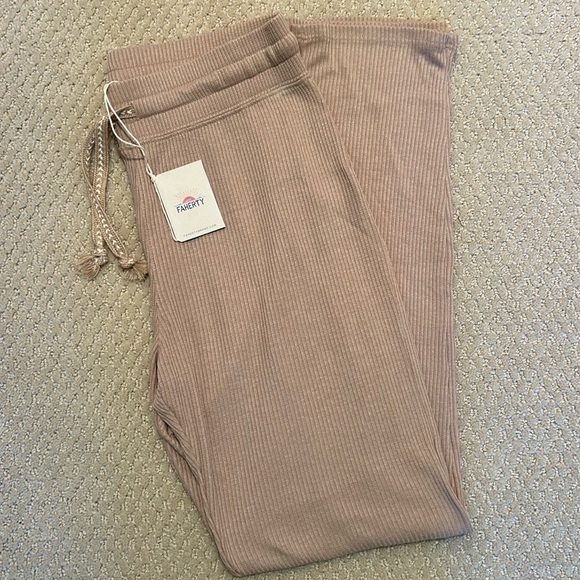 NWT Faherty Legend Rib Riva Slim Pant - Picture 2 of 3